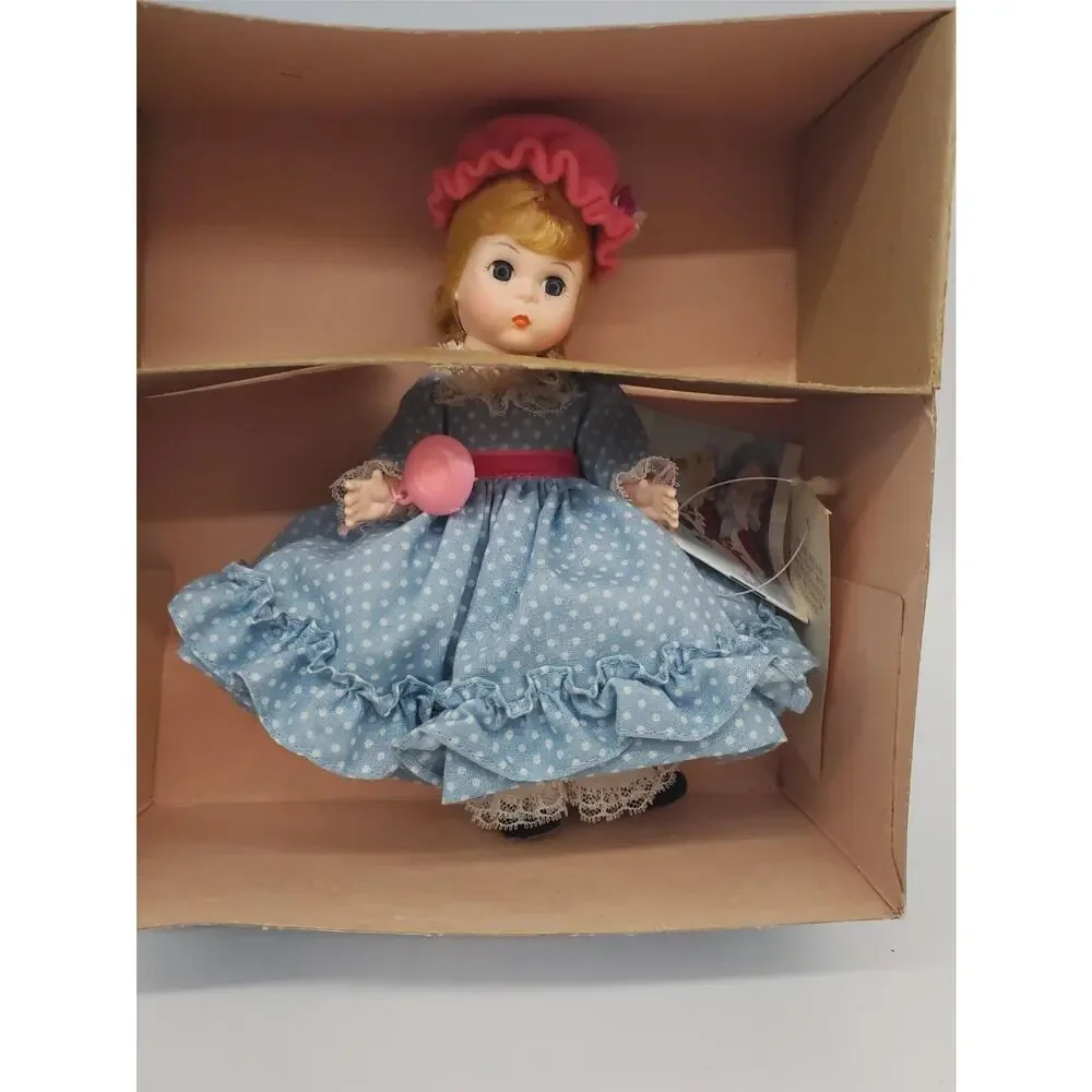 Madame Alexander Dolls - Miss Muffet 452